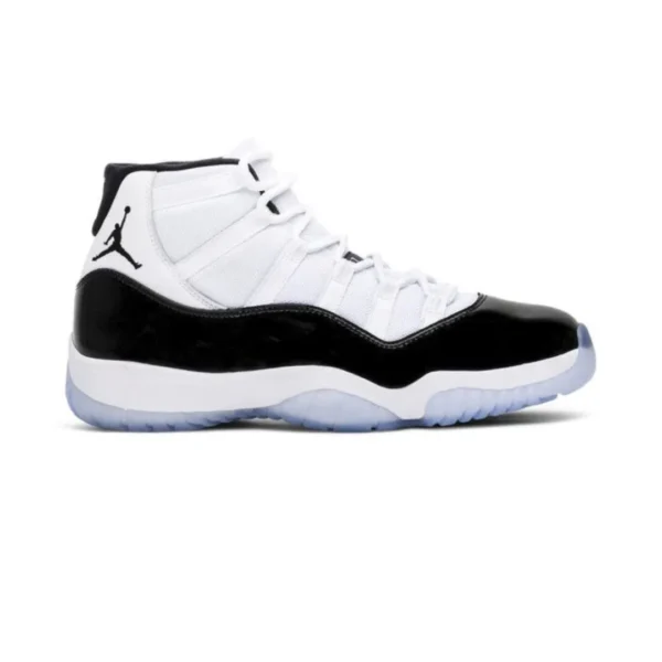 Air Jordan 11 Retro Low Concord Bred