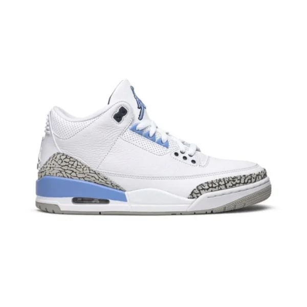 Air Jordan 3 Retro UNC