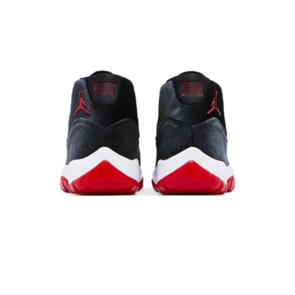 Air Jordan 11 Retro Bred Velvet - Imagen 4