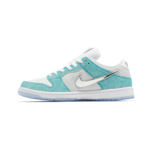 Dunk Low SB April Turbo Green - Imagen 4